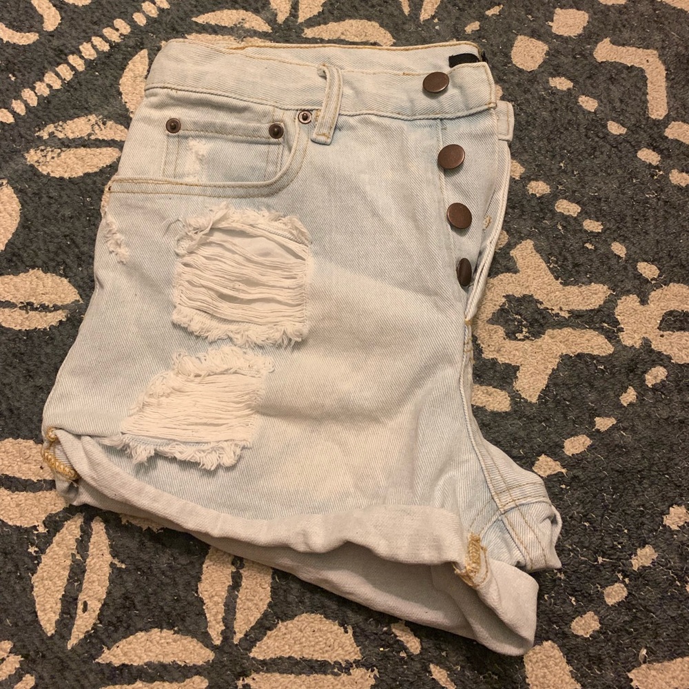 🍭 Forever 21 high waisted shorts size 29